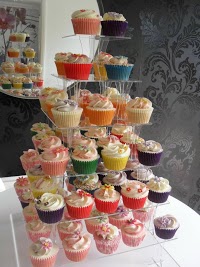 Cupcake Twins 1098988 Image 1